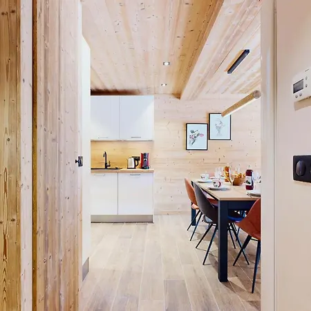 Localisation Et Vue Spectaculaire ラ・プラーニュ